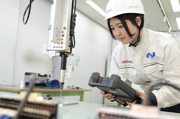 真剣に仕事をしている姿